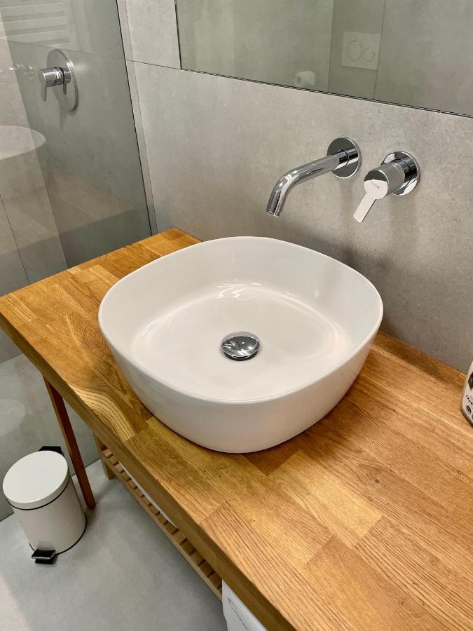 Apartamenty Towarowa Poznań Exteriör bild